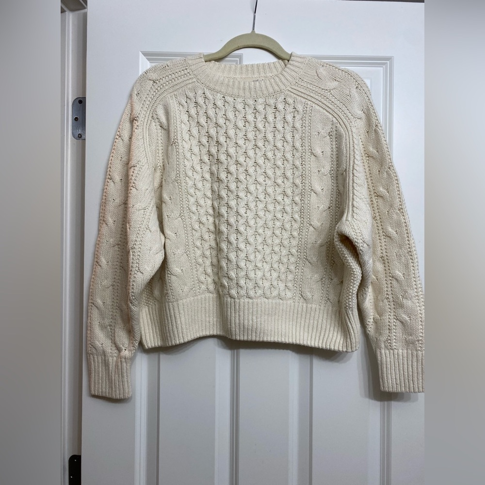 Universal Thread Women's Ivory Cable Knit Sweater